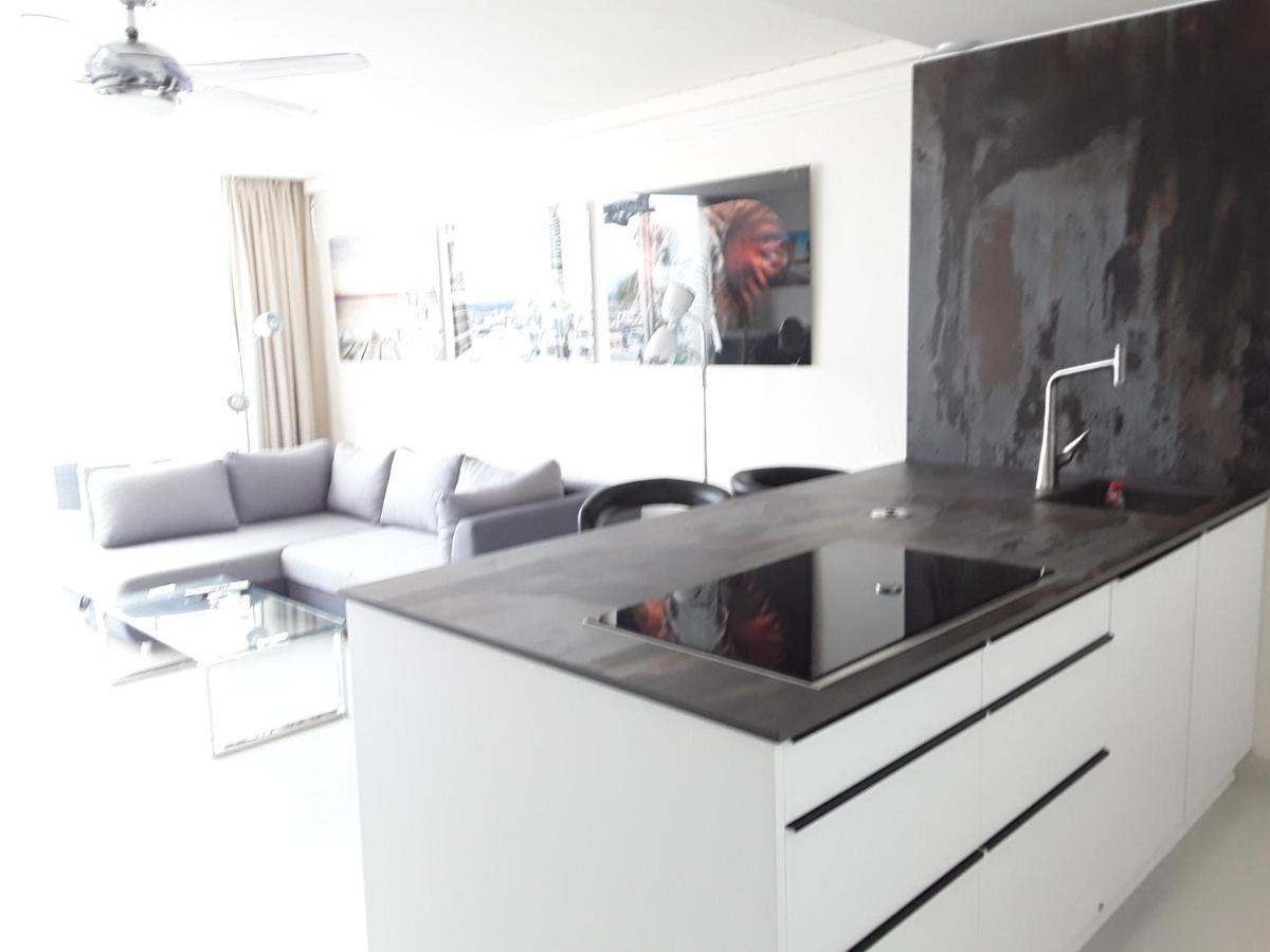 Ferienwohnung Front Port Line Sleeps 6 Marbella Exterior foto