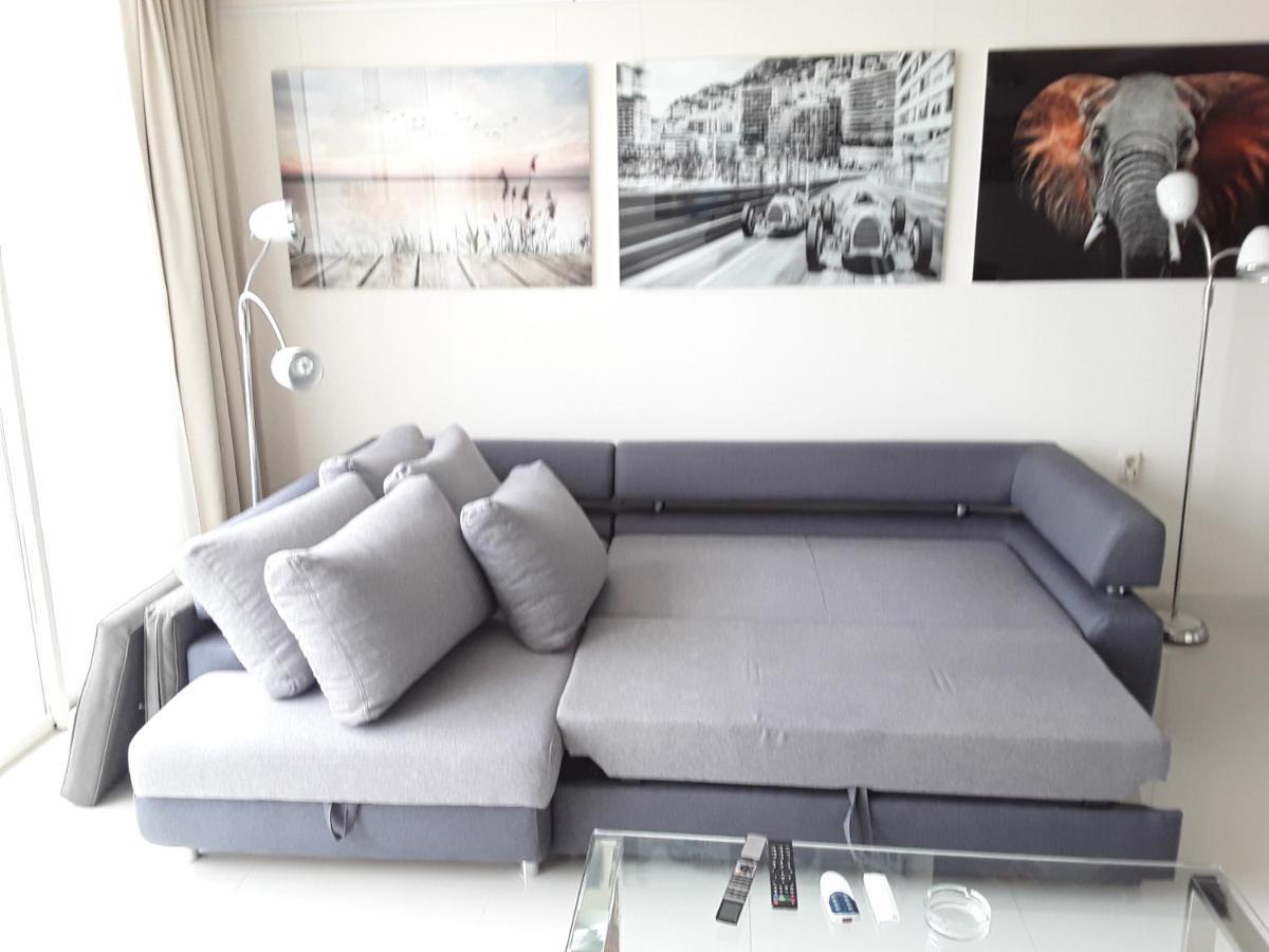Ferienwohnung Front Port Line Sleeps 6 Marbella Exterior foto