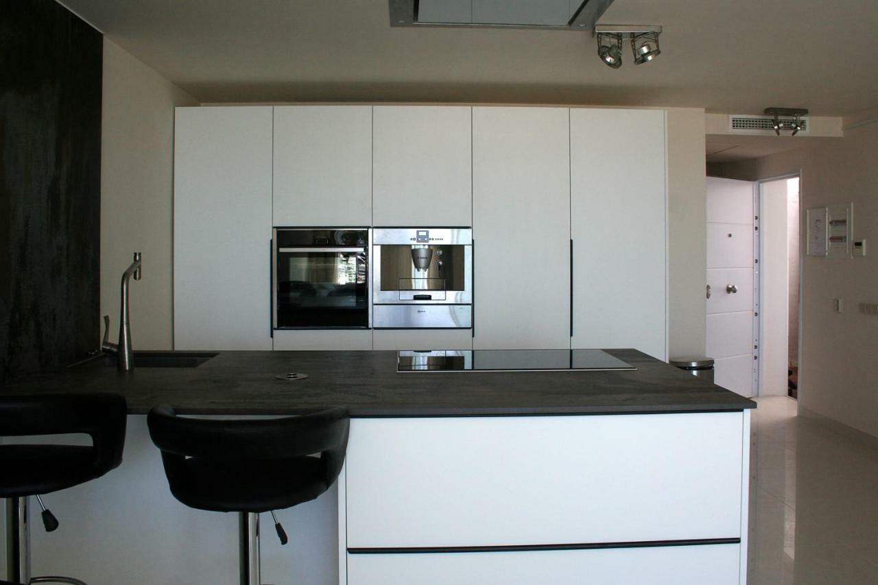 Ferienwohnung Front Port Line Sleeps 6 Marbella Exterior foto