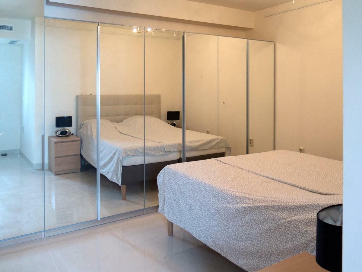 Ferienwohnung Front Port Line Sleeps 6 Marbella Exterior foto